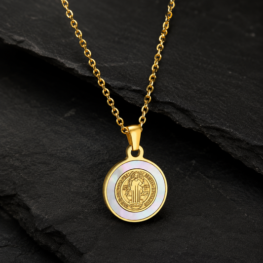 Faith Pendant Necklace – Gold/Silver